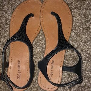 women’s black sparkly sandals